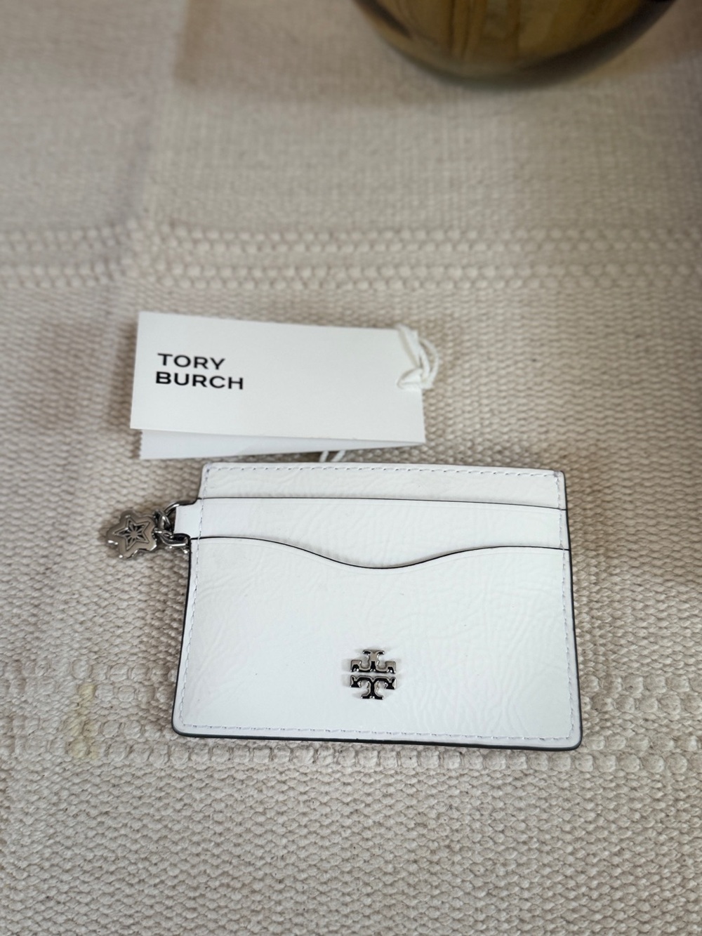 Tory Burch White Leather Card Holder with Logo Charm